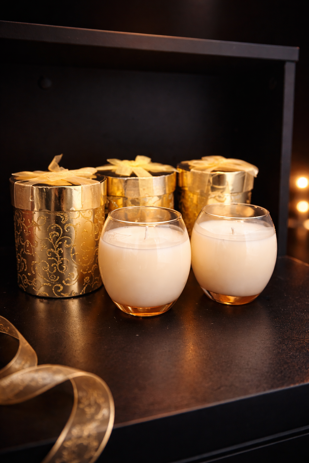 Cashmere and Mahogany Teakwood Limited Edition